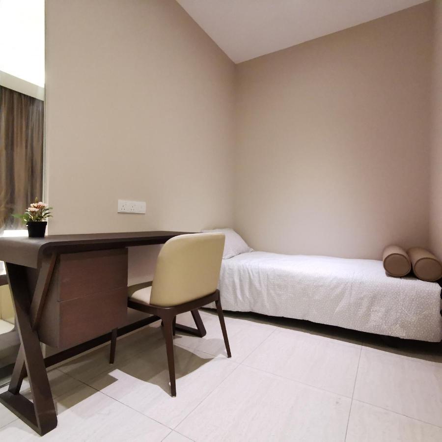 Sky Pool Elegant Suite @ Sri Hartamas Kuala Lumpur Exterior photo